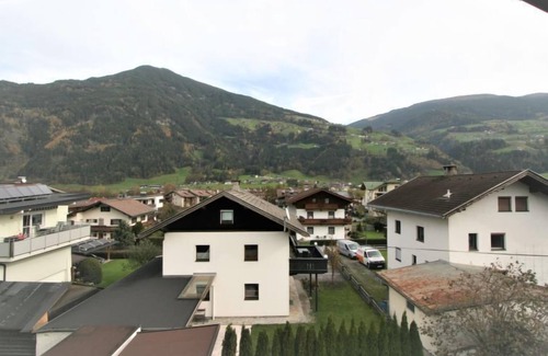 Ried im Zillertal Apartment | Apartment Heidi by Interhome