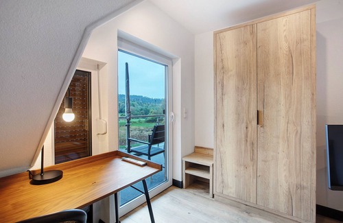 Haeusern Apartment | Apartment 'Heimelige Schwarzwaldwohnung Wald'