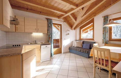 Nova Levante Apartment | Apartment 'Heinzenhof 2' with Mountain View, Shared Garden and Wi-Fi
