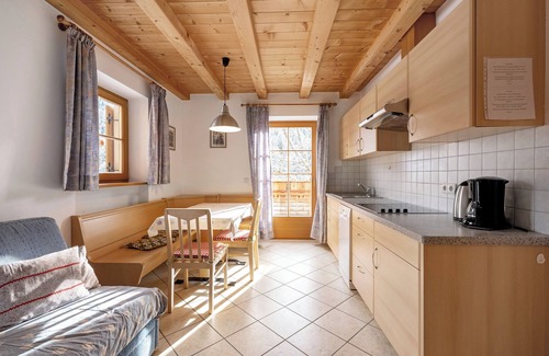 Nova Levante Apartment | Apartment 'Heinzenhof 3' with Mountain View, Shared Garden and Wi-Fi