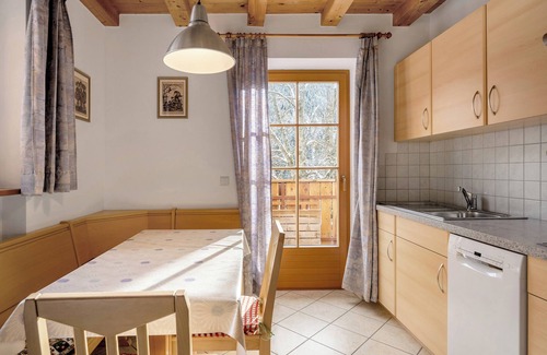 Nova Levante Apartment | Apartment 'Heinzenhof 3' with Mountain View, Shared Garden and Wi-Fi