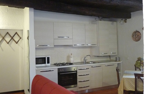 Orta San Giulio Apartment | Apartment Horta in the heart of Orta San Giulio on Lake Orta with parking