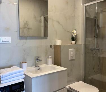 Bratus Apartment | Apartment Hortenzija