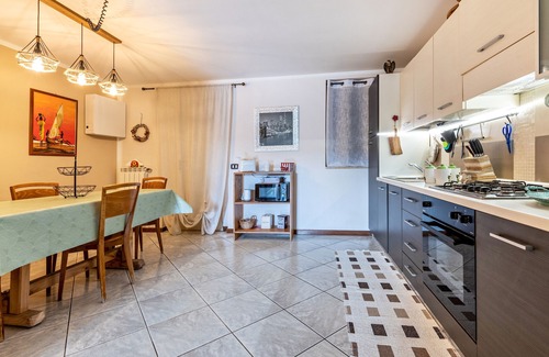 Cunettone-villa Apartment | Apartment "Il Giardino Degli Agrumi" with Private Garden & Shared Pool