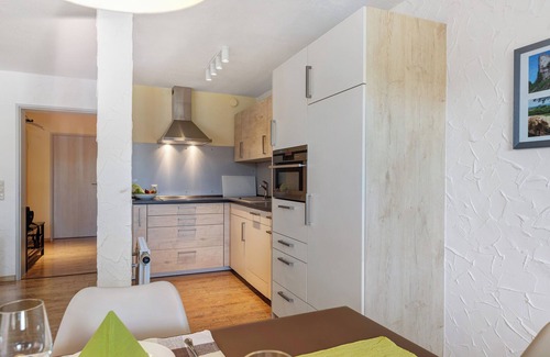 Hilzingen Apartment | Apartment 'Im Hegau' with Private Terrace and Wi-Fi