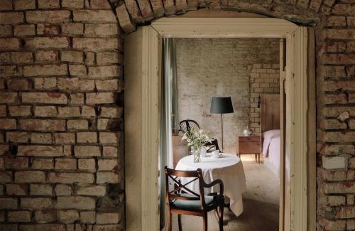 Hessenburg Apartment | Apartment im Kranich Hotel