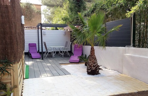 Saint-Raphael Villa | APARTMENT IN A 6 PERS 3 STAR VILLA NEAR THE BEACHES