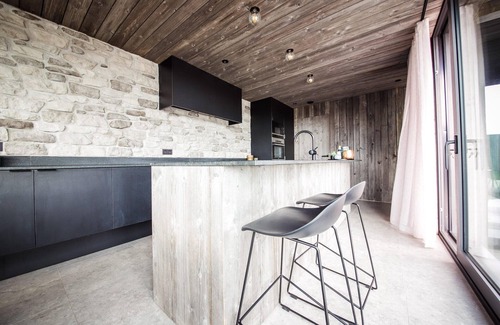 Heure House | Apartment in Belgium near Nature Trails
