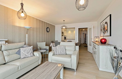Blankenberge Apartment | Apartment in Blankenberge with Sea Views