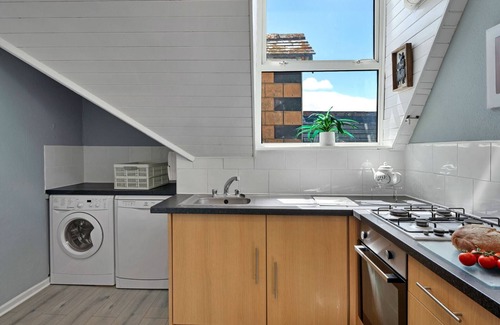 St Ives Apartment | Apartment in Carbis Bay with Stunning Sea Views