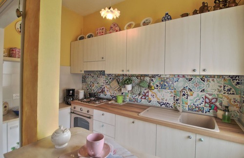Montioni Villa | Apartment in Charming Villa with pool