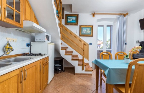 Cres Apartment | Apartment in Cres near the Beach