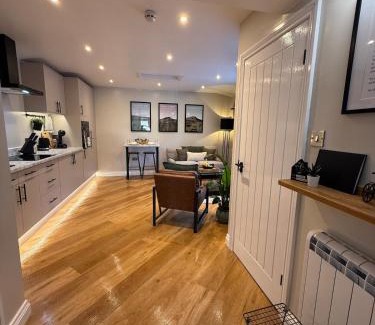 Sutton-in-Craven Apartment | Apartment in Crosshills
