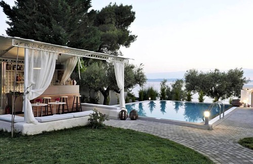 Elia Nikitis Apartment | Apartment in Elia Beach with a sea view
