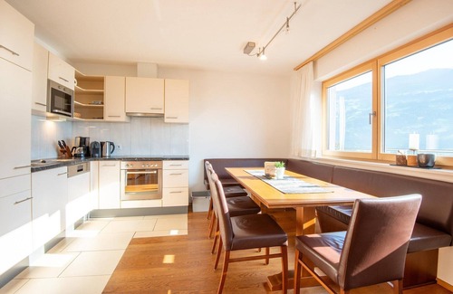 Fuegen Apartment | Apartment in Fügen near Spieljoch Ski