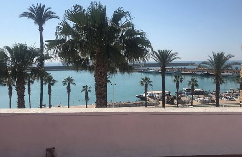 Benicarlo Apartment | Apartment in front of the fishing port of Benicarló