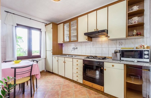 Gajana Apartment | Apartment in Gajana with Mini Football Field