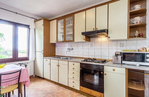 Gajana Apartment | Apartment in Gajana with Mini Football Field