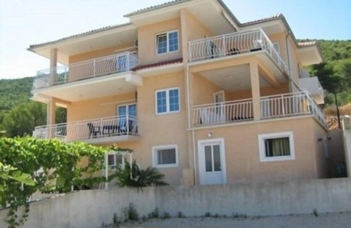 Grebastica Apartment | Apartment in Grebaštica with Seaview, Balcony, Air condition, WIFI (3571-3)