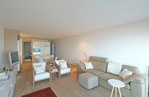 Knokke Apartment | Apartment in Het Zoute with Sea Views