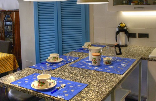 Alassio Apartment | Apartment in historical building, pedestrian area, full center, 6 beds Wifi
