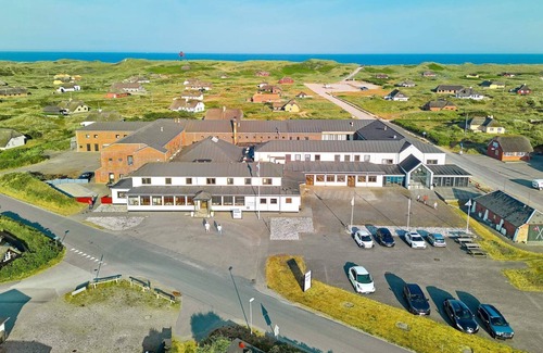Vedersø Klit House | Apartment in holiday park near North Sea