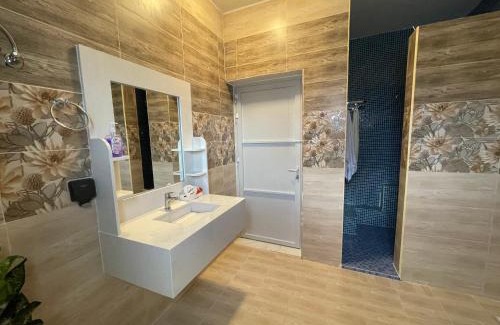 Sayq Apartment | Apartment in Jabal Akhdar شقة في الجبل الأخضر