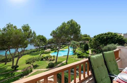 Portocolom Apartment | Apartment in Jardin del Rey with pool and beach 100m away
