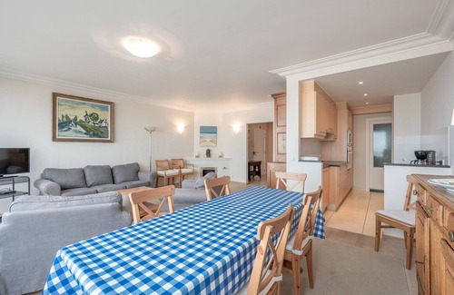 Albertstrand Apartment | Apartment in Knokke-Heist with Sea Views