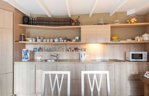 Bazel Other | Apartment in Kruibeke Wissekerke Castle