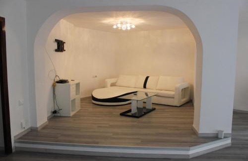 Port Saplaya Apartment | Apartment in Little Venice