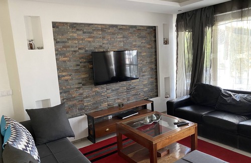 Dakar Condo | Apartment in Mermoz, recently renovated. Daily cleaning included.