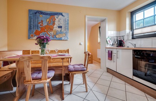 Merschbach Apartment | Apartment in Merschbach with Garden