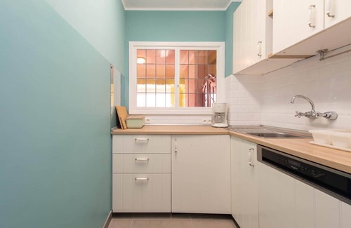 Ostend City Centre Apartment | Apartment in Ostend with Stunning Sea View