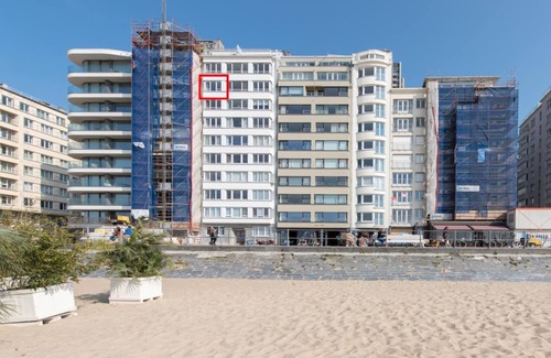 Ostend City Centre Apartment | Apartment in Ostend with Stunning Sea View