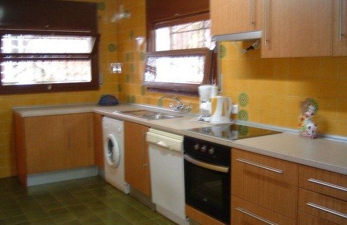 Tamarit Apartment | Apartment in Playa la Mora,with sea views near the beach, privat garden&Pool.