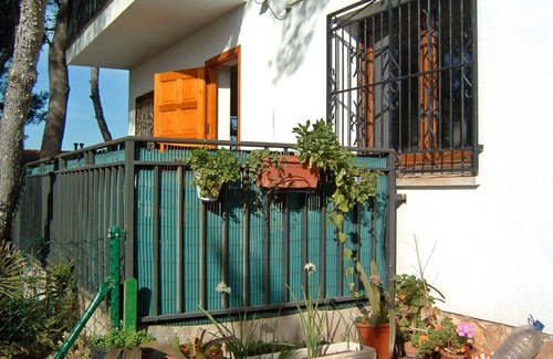 Tamarit Apartment | Apartment in Playa la Mora,with sea views near the beach, privat garden&Pool.