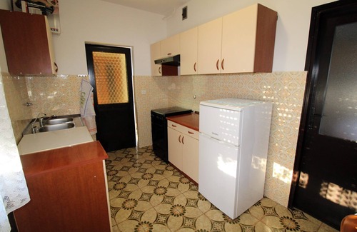 Vintijan Apartment | Apartment in Pula,three sleeping rooms,near the beach and the down,family-friendly