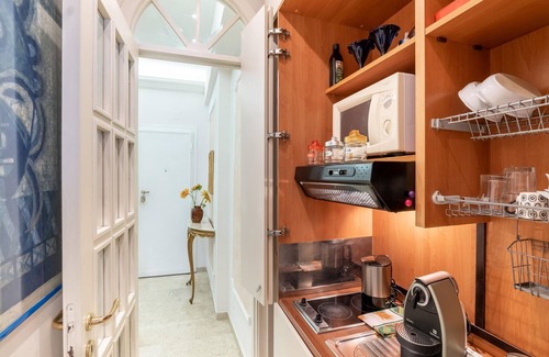Gianicolense Apartment | Apartment in Rome with balcony