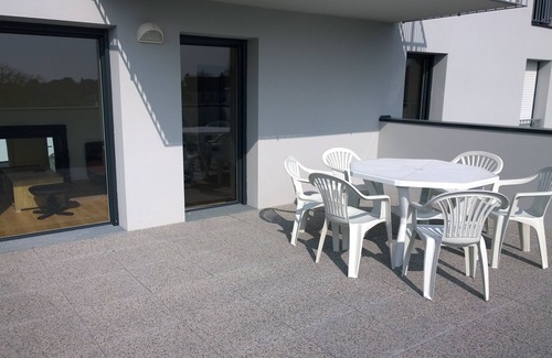 Saint-Marc-sur-Mer Apartment | Apartment in Saint Marc sur mer, large south facing terrace near the sea