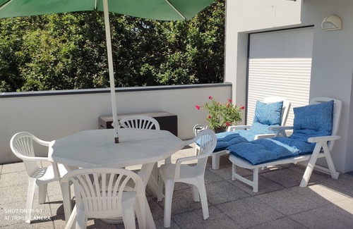 Saint-Marc-sur-Mer Apartment | Apartment in Saint Marc sur mer, large south facing terrace near the sea