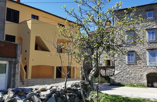 Sveti Jakov Apartment | Apartment in Stivan with Terrace, Air condition, WIFI (920-1)