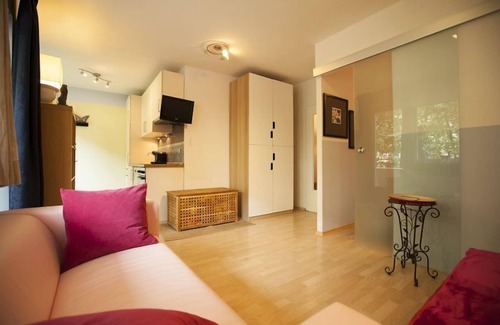 Rosenheim Apartment | Apartment in the center, 40 sqm with balcony