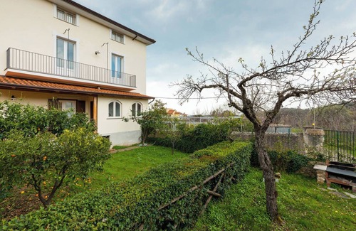 Ceraso Apartment | Apartment in the center of Ceraso up to 8 people - 3 bedrooms - 2 bathrooms