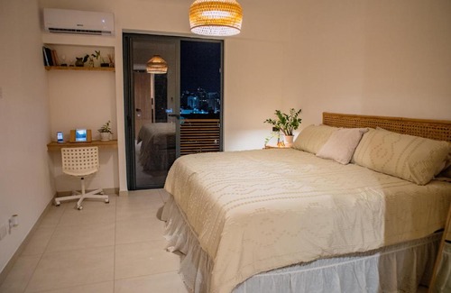 Viejo Arroyo Hondo Apartment | Apartment in the city center with incredible views!