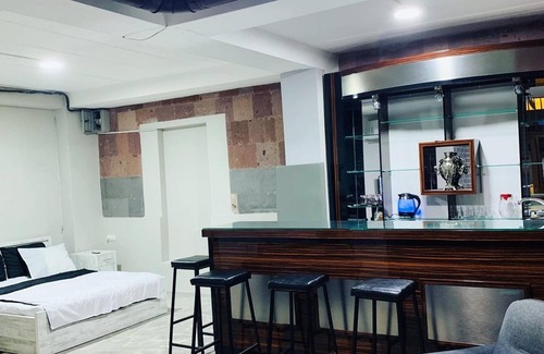 Kentron Apartment | Apartment in the City Centre. D.V.A.