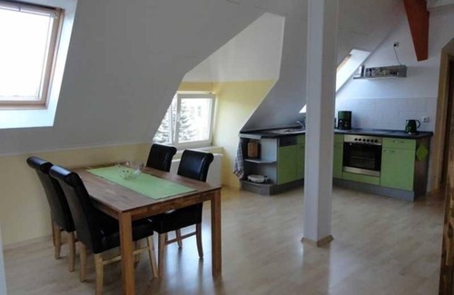 Neubrandenburg Apartment | Apartment in the city park