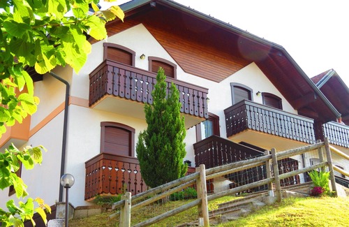 Cesuna di Roana Apartment | APARTMENT IN THE MOUNTAINS "LARICI"