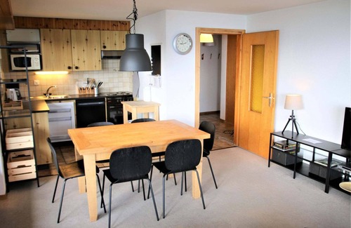 Sion Apartment | Apartment in Veysonnaz near Cable Car