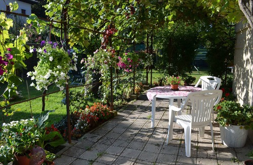 Santa Maria in Stelle Apartment | Apartment in villa with garden on the Lido of Venice